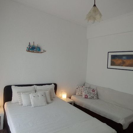 Marina'S Apartment 尼亚·蒙达尼亚 外观 照片